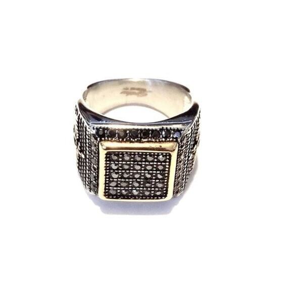 High polished (no plating) Stainless Steel Ring with AAA  New stainless steel ring with CZs size 9‎